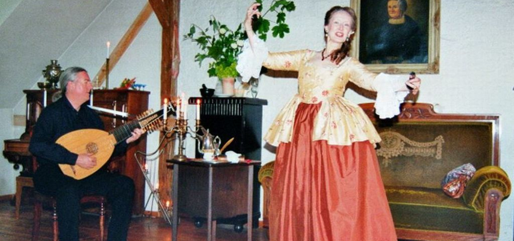 "Tanz im Spiegel der Zeiten" - Vortrag und Tanz mit Jutta Voß und Helmuth Stolz