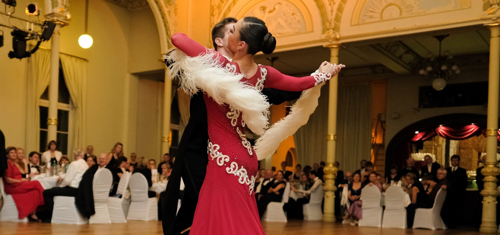 Ball der Sinne – Tanz, Musik & Emotion im Kaiserhof Radeberg