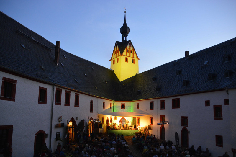 Irische Nacht im Burghof von Schloss Rochsburg (Open-Air)