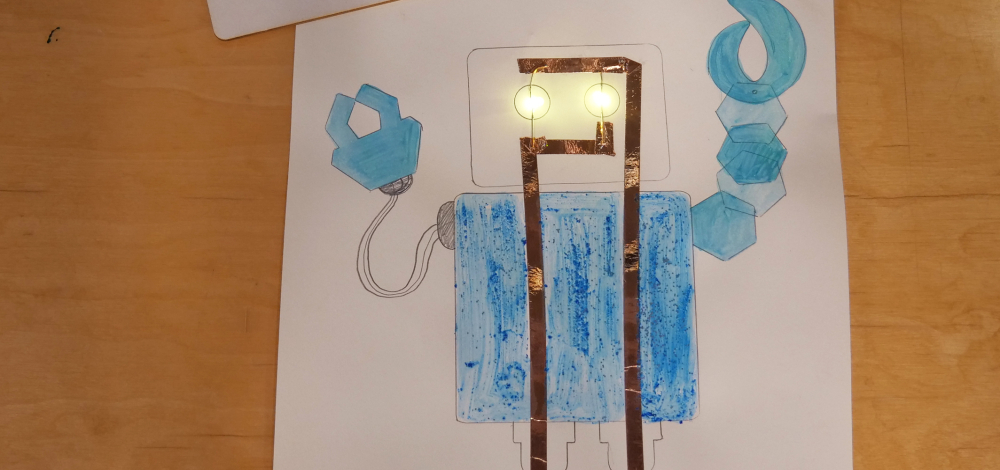 Familientüfteln im MACHwerk – Papierschaltkreise und Ozobots