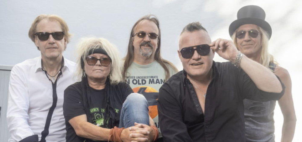 "Crazy Birds" * Ostrock u.v.m. mit den ehem. Musikern von electra * Eintritt frei * open air auf der Bergwerksbühne