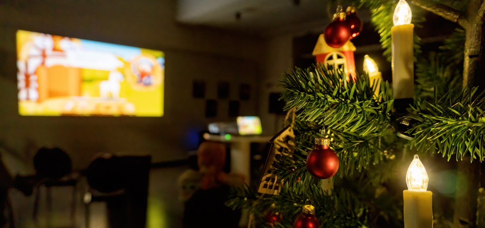 FreiKuWeiKa - Türchen 18: Überraschungskino - Weihnachtliches Familienkino