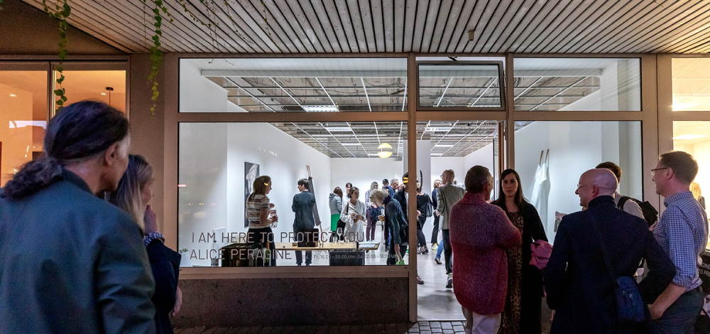LANGE NACHT DER GALERIEN UND MUSEEN im dresdner barockviertel: "LOTTE" · Lorna Bauer