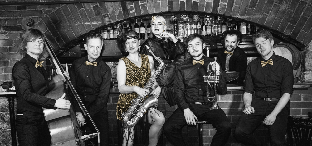 Kultur am Pavillon mit The Black Satin Dolls