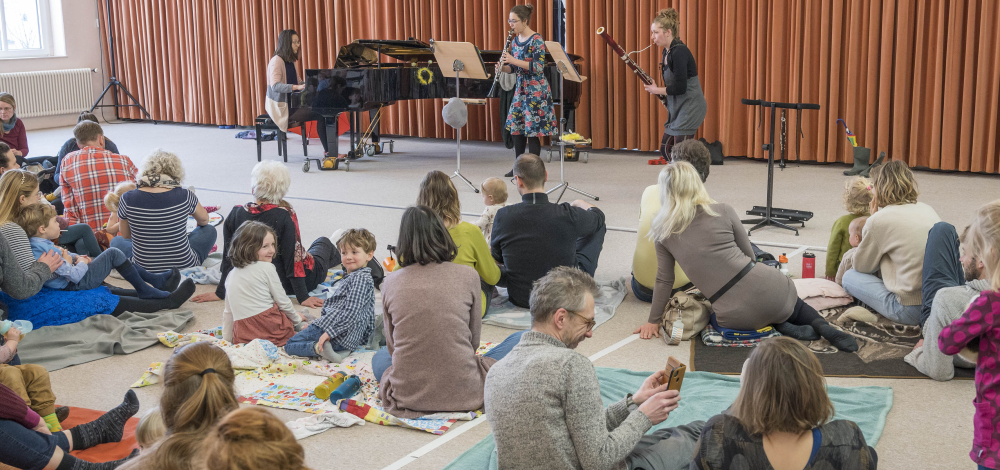 Mazel tov! Madame Klarinette geht zum Tanzfest