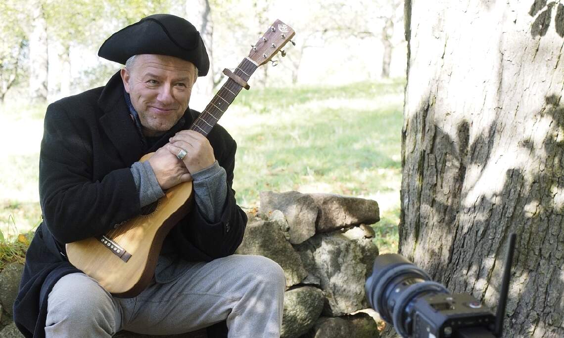 Tino Eisbrenner: Deutschland. Ein Wintermärchen - Der bekannte Rock-, Pop- und Jazz-Sänger rezitiert und besingt Heine - das ist poetisch, politisch u