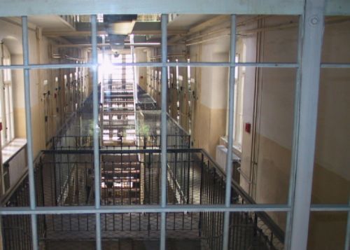 Tag des Gedenkens an die Opfer des Nationalsozialismus: Gedenkstätte Bautzen beteiligt sich an der bundesweiten Aktion „Lichter gegen Dunkelheit“ ©