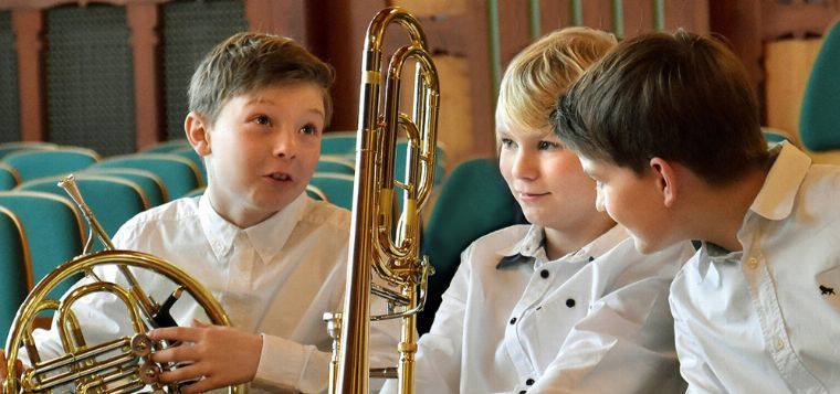 JUGEND MUSIZIERT