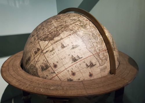 Ferienprogramm: In 80 Minuten um die Welt © 