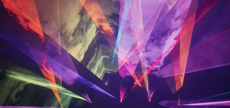 Magischer Lichter der Vulkane - Die Explosion der Vulkane