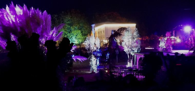 Magischer Lichter der Vulkane - Heißes Glühen der Lavaströme